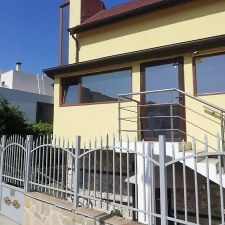 Via Sunride 1 - Maisonette By The Sea شقة *